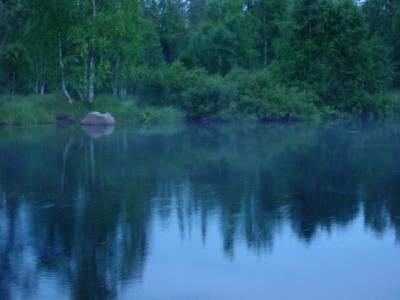 Ottipaikka vastarannalta kuvattuna