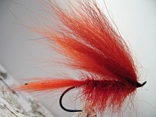 Kyseinen perho on muunnos Ismo Siippaisen Nutria shrimp lohiperhosta